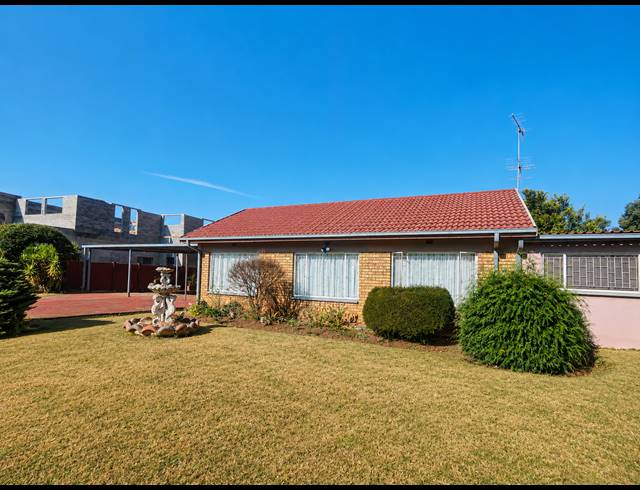 3 BEDROOM HOUSE FOR SALE IN BONANNE